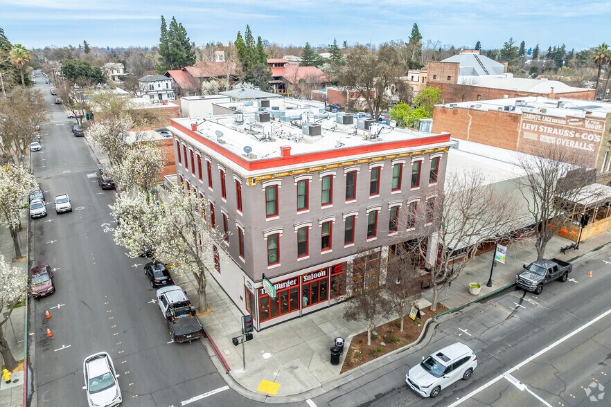 More Photos Of 601-605 Main St, Woodland Office For Lease