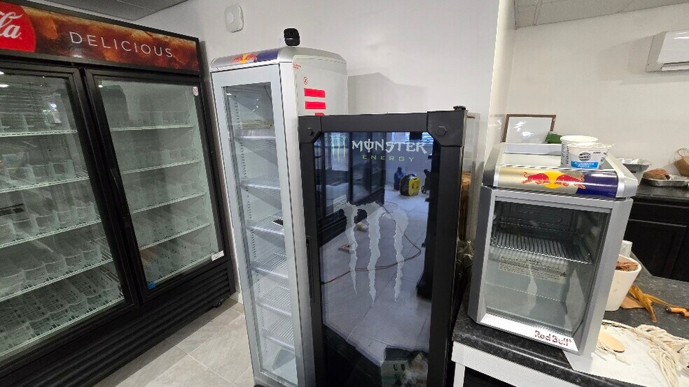 More Photos Of 1274 Left Fork Bens Way, Wharncliffe Storefront Retail Residential For Sale