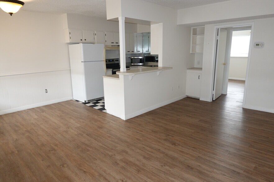 More Photos Of 2887 S Osceola Ave, Orlando Office For Sale