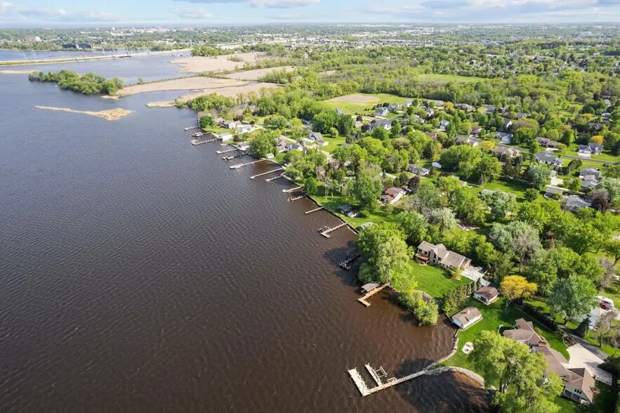 More Photos Of 2742 Shorehaven Ln, Oshkosh Land For Sale
