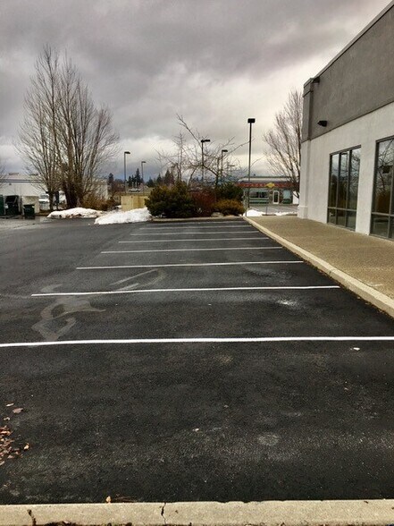 More Photos Of 1631 E Seltice Way, Post Falls Freestanding For Lease