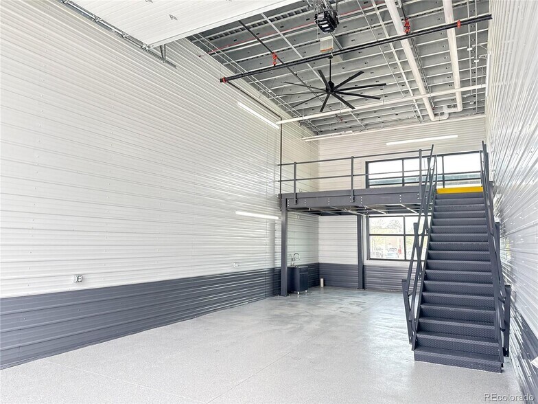 More Photos Of 4390 Regent St, Castle Rock Warehouse For Sale