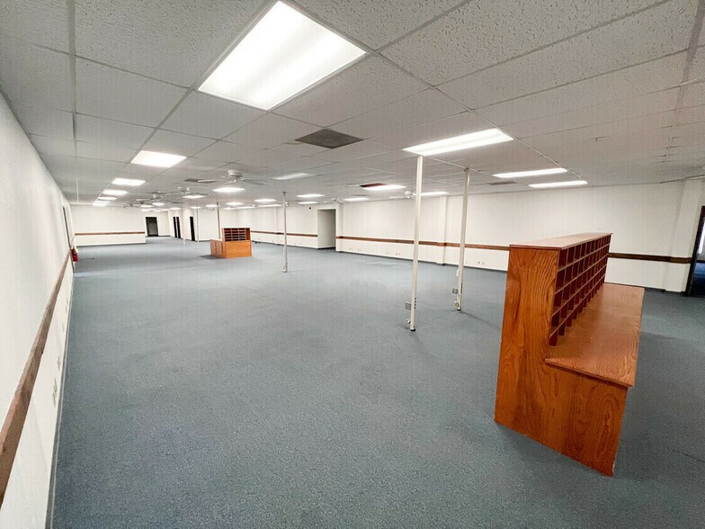 More Photos Of 3016 Kermit Hwy, Odessa Office For Lease