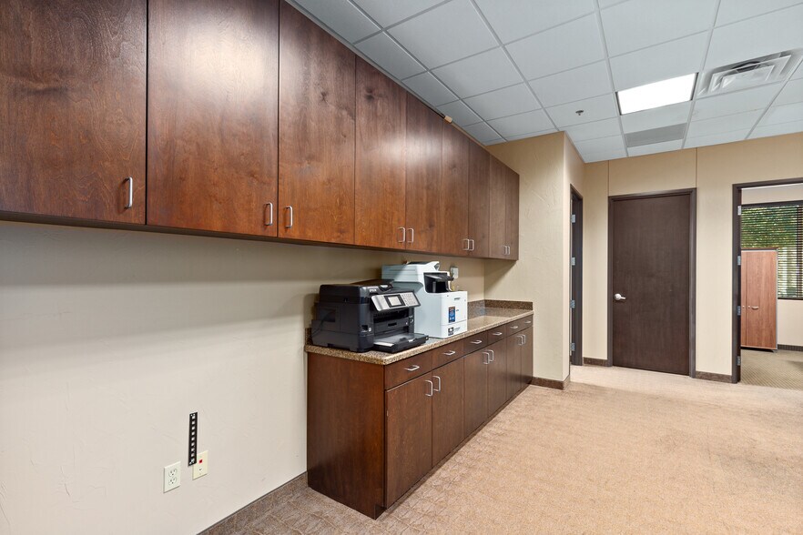 More Photos Of 8380 Warren Pky, Frisco Office For Sale
