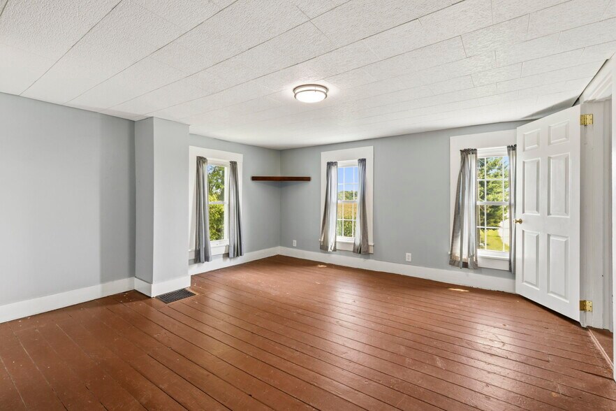 More Photos Of 9228 Stoutsville Pike, Stoutsville Land For Sale