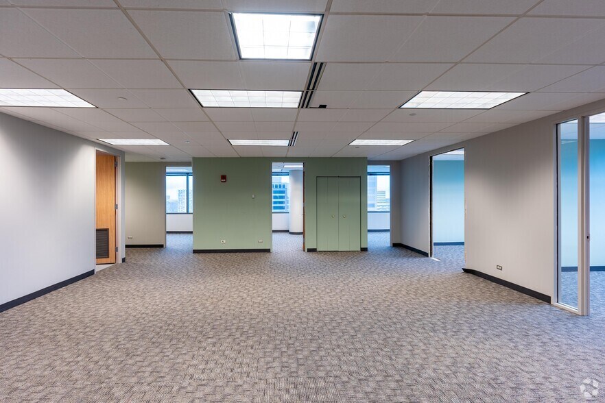 Photo of 8th Floor Ste 810