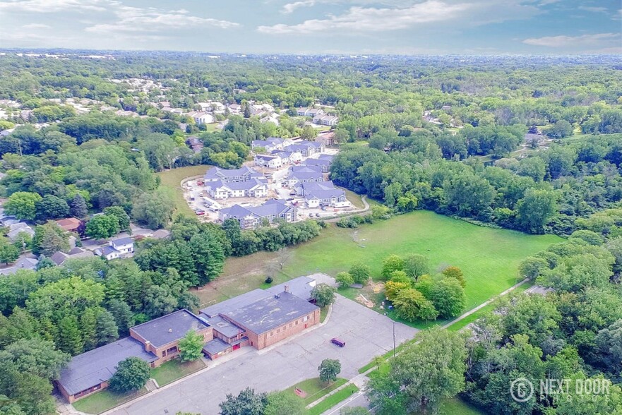 Primary Photo Of 2286 Ball Ave NE, Grand Rapids Religious Facility For Sale