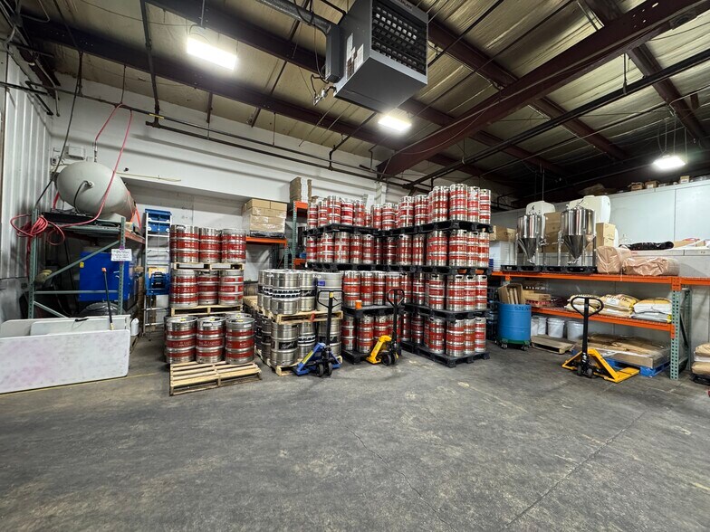 More Photos Of 1915 S Stoughton Rd, Madison Manufacturing For Lease
