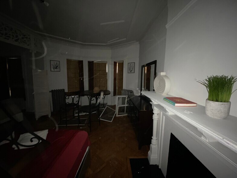 More Photos Of 963 Bergen St, Brooklyn Apartments For Sale