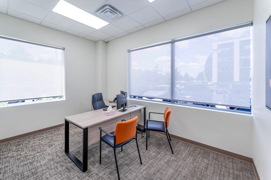 More Photos Of 2013 Cedarbridge Ave, Lakewood Office For Lease
