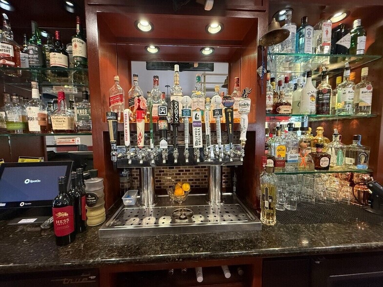 More Photos Of , Ojai General Retail For Sale