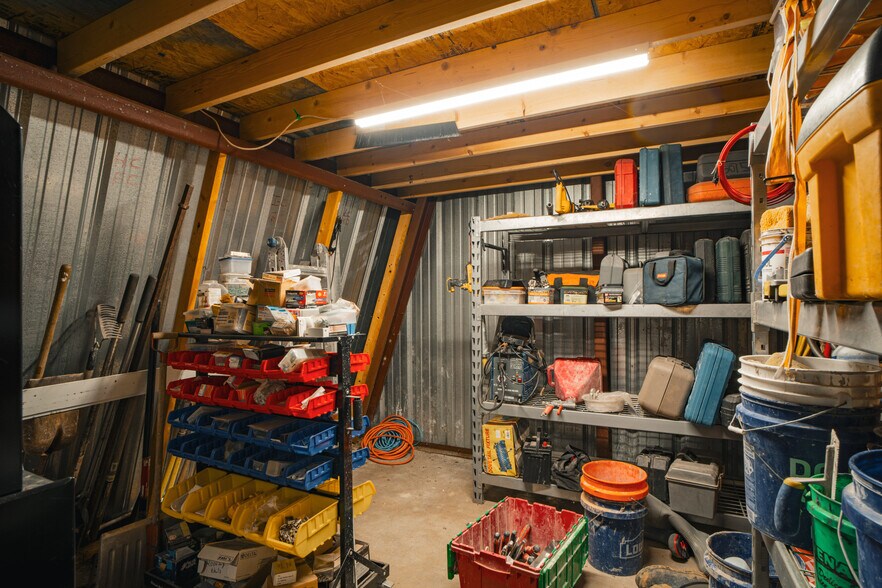 More Photos Of 419 W Kearney St, Springfield Freestanding For Sale