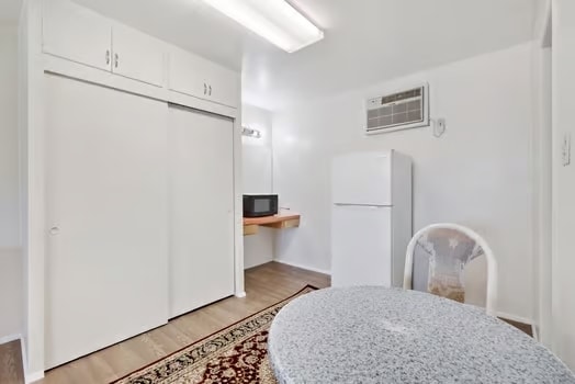 More Photos Of 12900 Soda Lake Rd, Santa Margarita Hotel For Lease