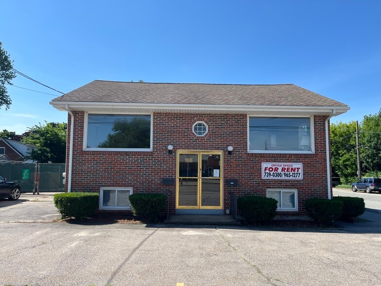 More Photos Of 188 Airport Rd, Warwick Office Residential For Sale