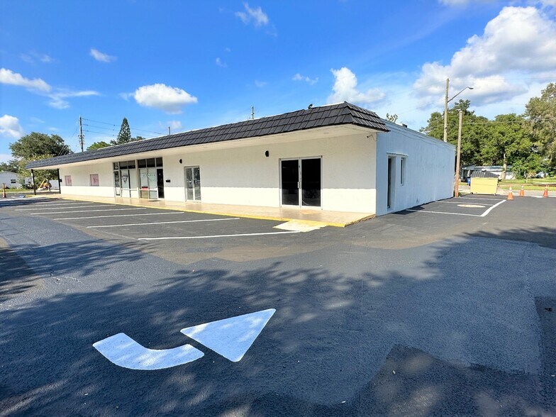 More Photos Of 1506 54th Ave N, Saint Petersburg Storefront Retail Office For Lease