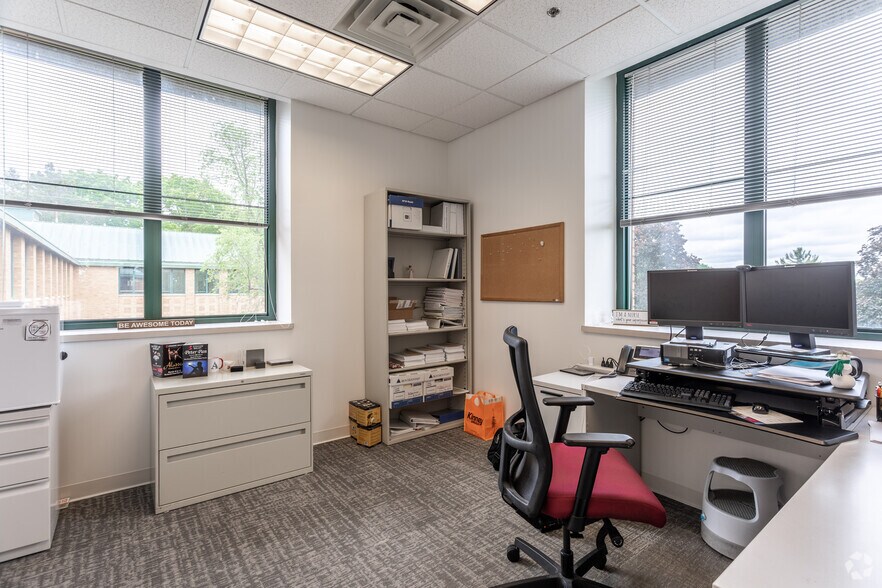 More Photos Of 115 Continuum Dr, Liverpool Medical For Lease