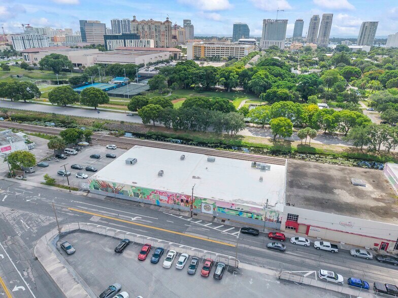 More Photos Of 1016 Clare Ave, West Palm Beach Industrial For Lease