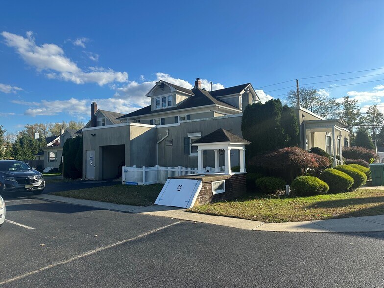 More Photos Of 958 Adelphia Rd, Freehold Medical For Sale