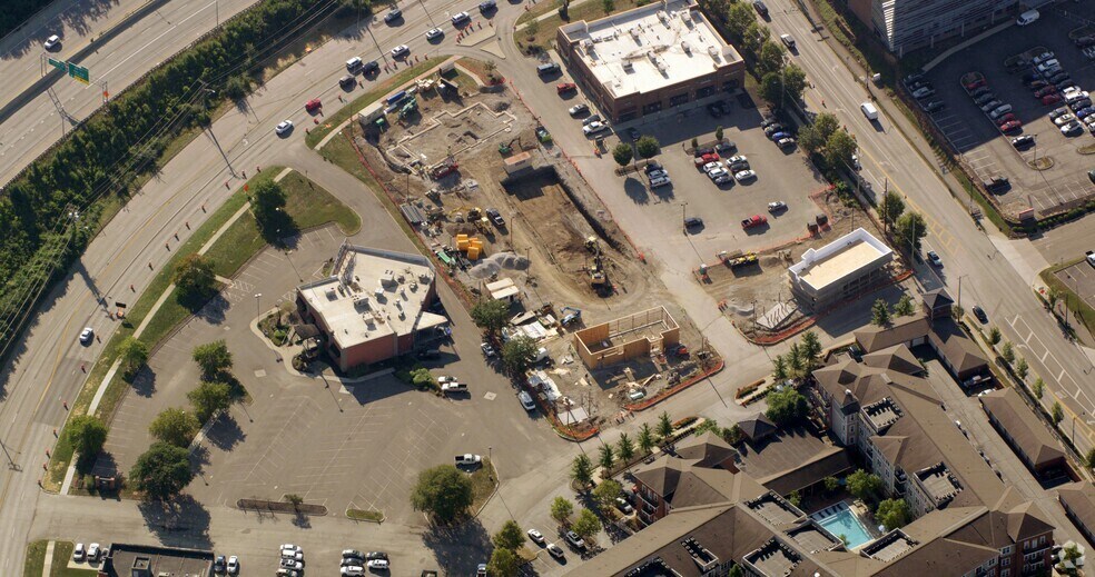 More Photos Of 1201 Olentangy River Rd, Columbus Restaurant For Lease