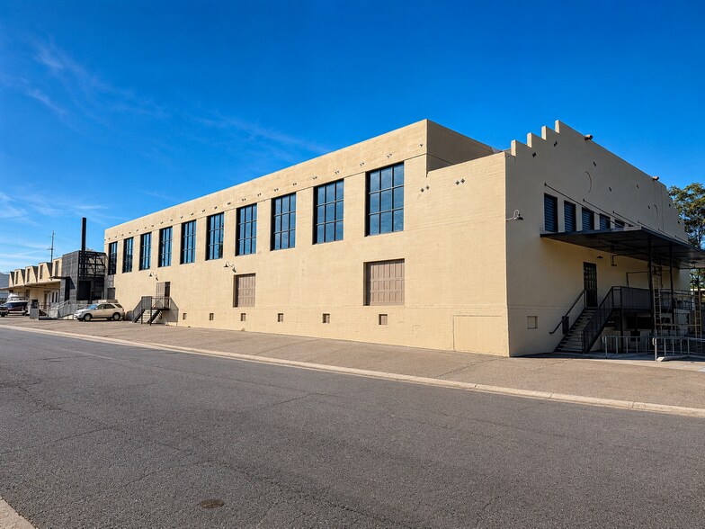 More Photos Of 341 A St, Fillmore Warehouse For Lease