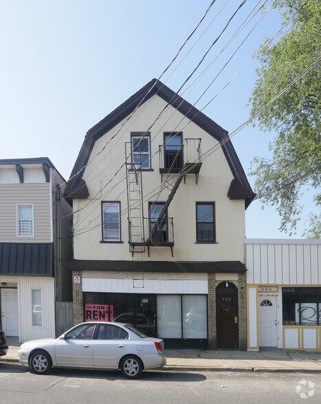More Photos Of 982 Church St, Baldwin Apartments For Lease