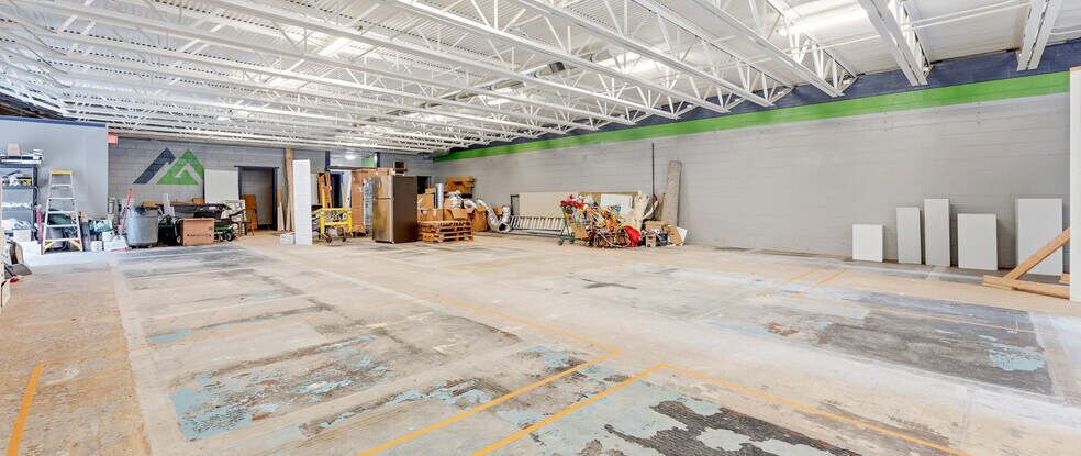 More Photos Of 180 Willey St, Morgantown Storefront For Sale