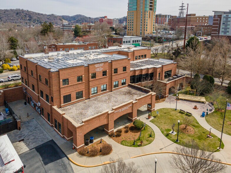 More Photos Of 36 Montford Ave, Asheville Office For Sale