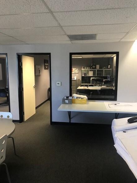 More Photos Of 3700 N Industry Ave, Lakewood Research And Development For Lease