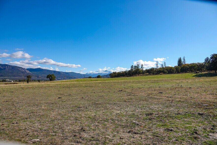 More Photos Of 3501 S State Highway 3, Etna Land For Sale