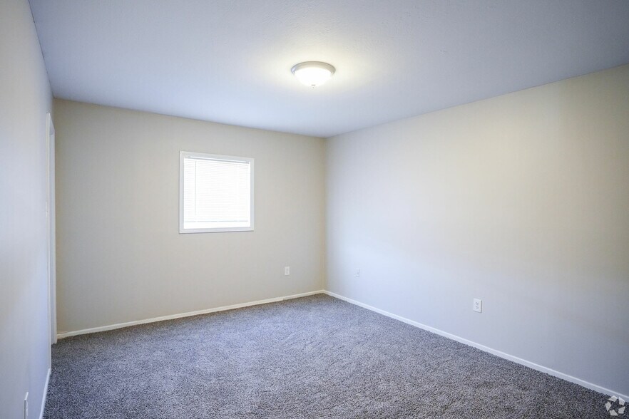 More Photos Of 621 Houston Ave, Jackson Apartments For Sale