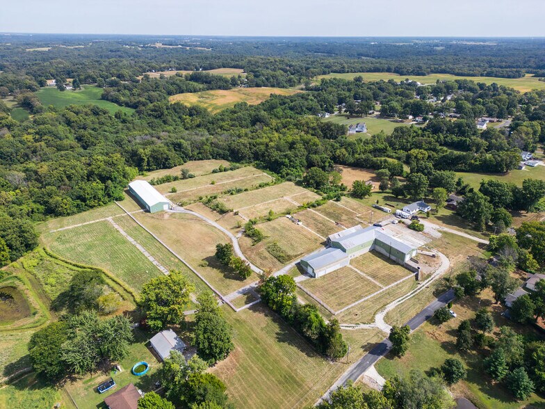 More Photos Of 3804 Stanka Ln, Godfrey Land For Lease