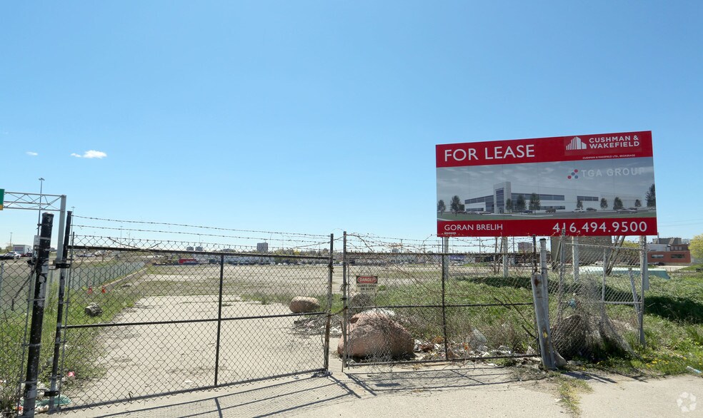 More Photos Of 25 Clayson Rd, Toronto Land For Lease