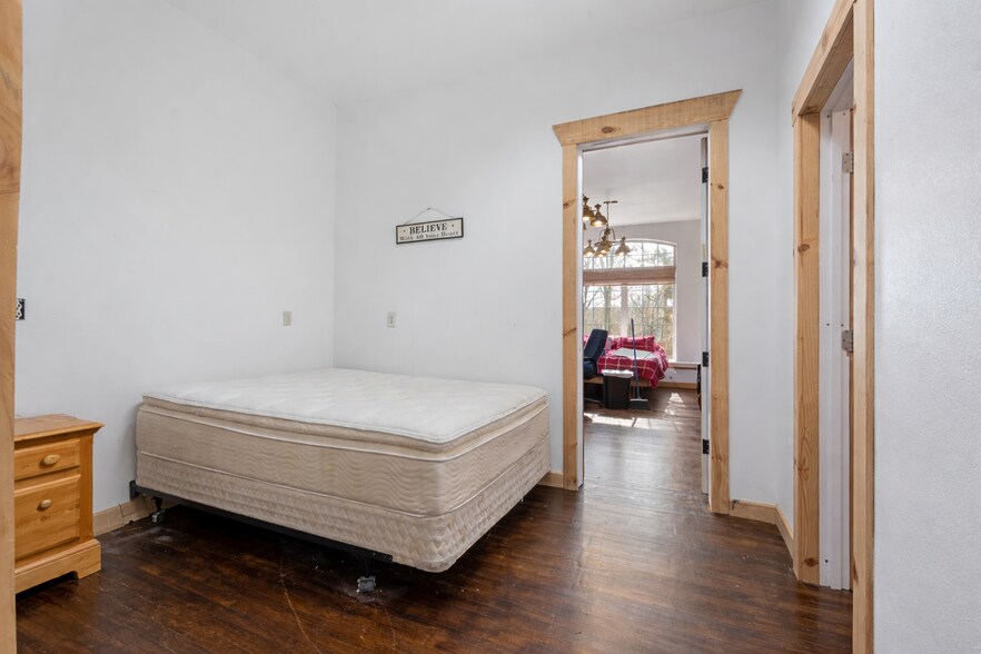 More Photos Of 40082 County Road 591, Jay Apartments For Sale