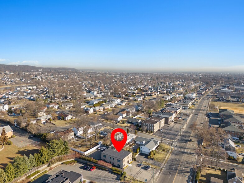 More Photos Of 1170 Clifton Ave, Clifton Office For Lease