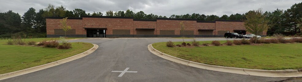 More Photos Of 140 Weathers st, Youngsville Flex For Lease