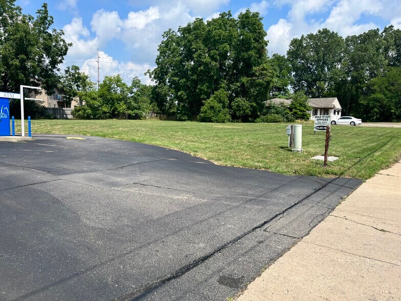 More Photos Of 1457 44th St SE, Grand Rapids Land For Lease