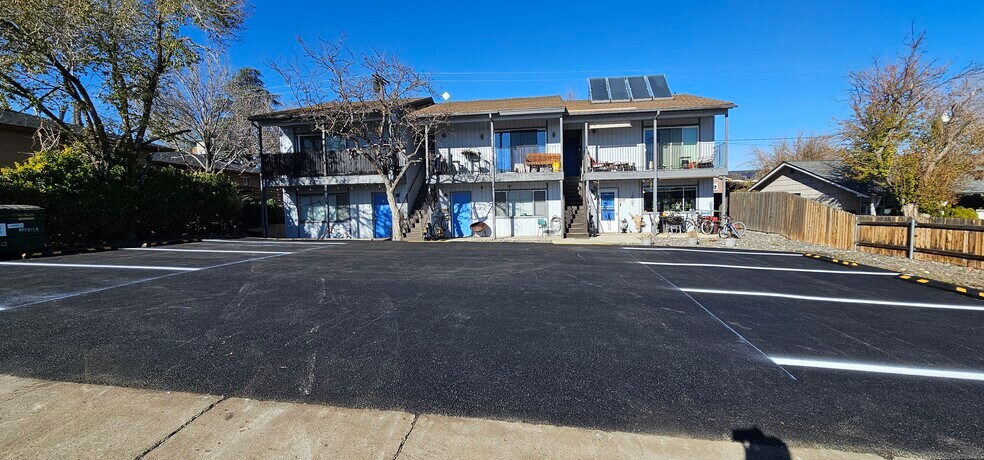 More Photos Of 1385 W 6th St, Reno Apartments For Sale