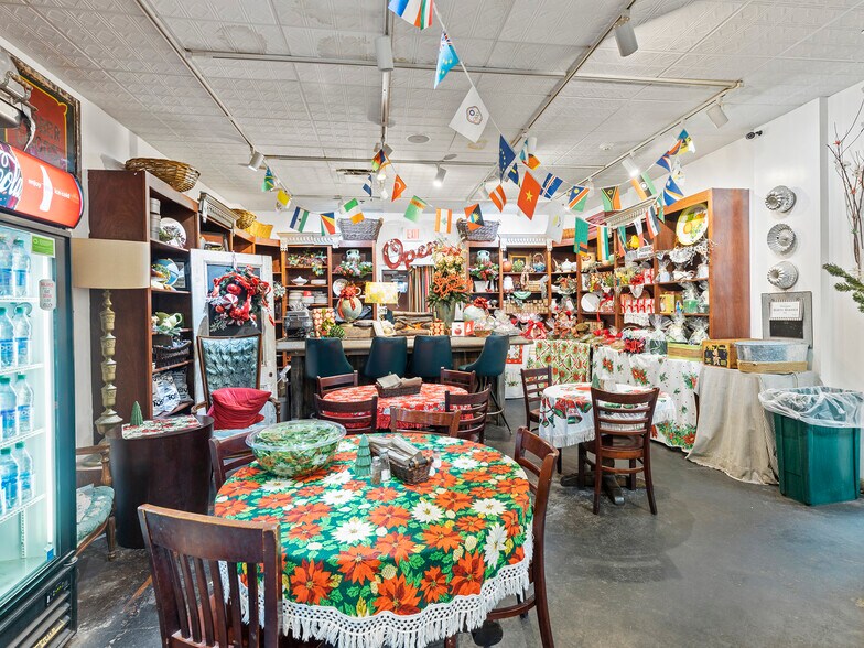 More Photos Of 758-762 Elmwood Ave, Buffalo Storefront Retail Residential For Sale