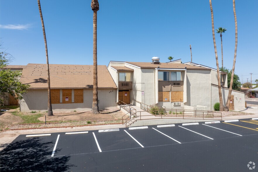 More Photos Of 152 N 56th St, Mesa Apartments For Sale