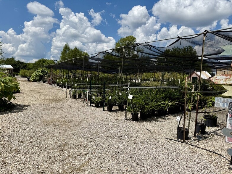 More Photos Of 20698 Eva St, Montgomery Garden Center For Lease