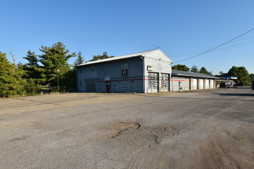 More Photos Of 1620 Shakertown Rd, Danville Auto Repair For Sale