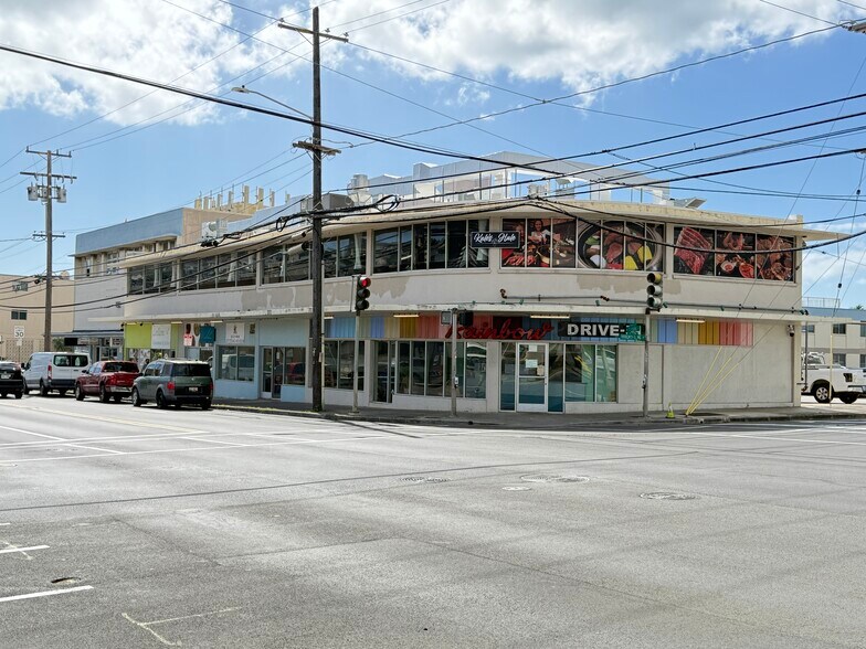 Primary Photo Of 1339-1341 N School St, Honolulu Storefront For Lease