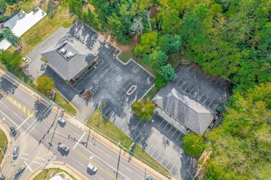 More Photos Of 1375 S Main St, North Canton Office For Sale