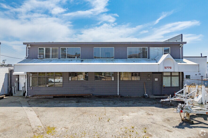 Primary Photo Of 5776 Beresford St, Burnaby Service For Lease