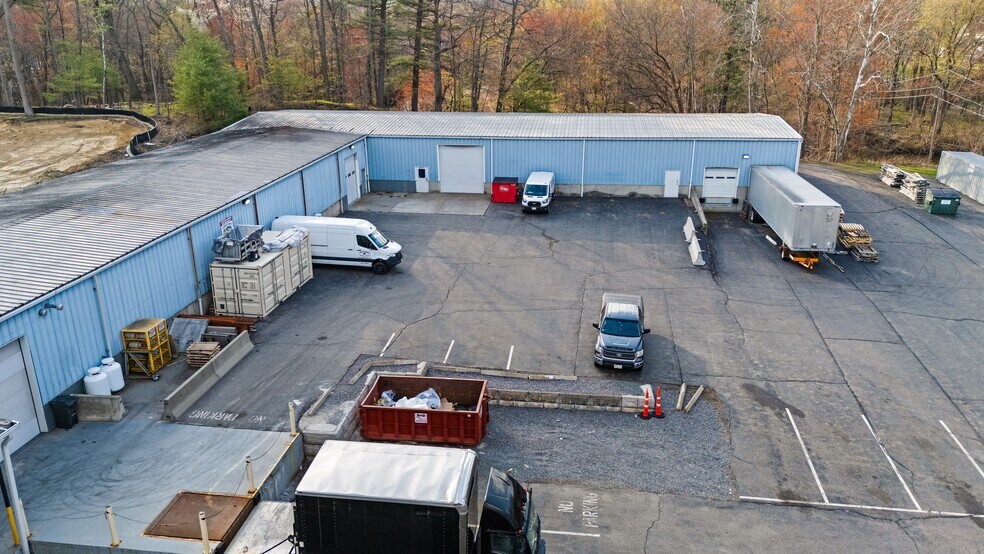 Primary Photo Of 488 Main St, Leominster Manufacturing For Lease