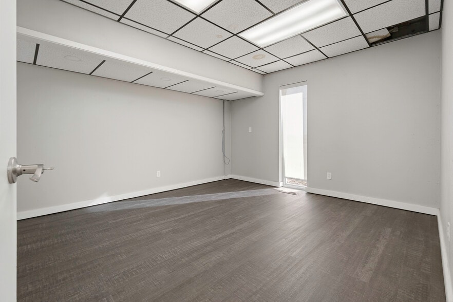 More Photos Of ,  Unknown For Sale