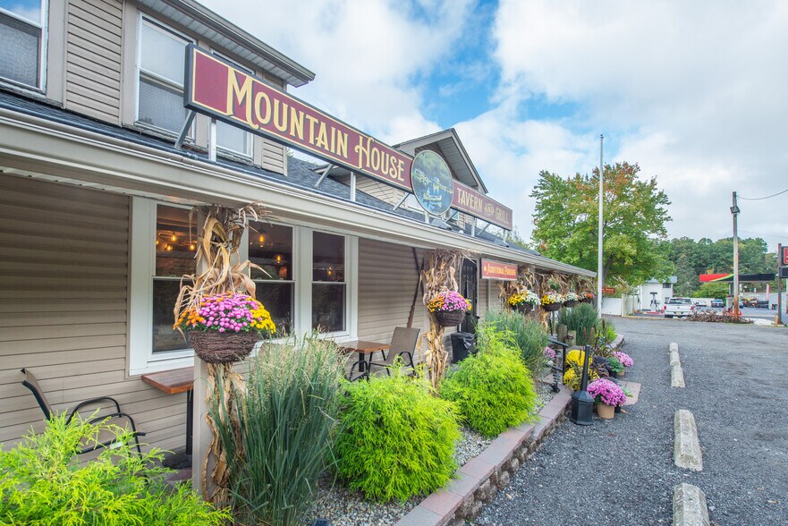 19 US Highway 206 S, Sandyston, NJ 07826 Restaurant For Sale