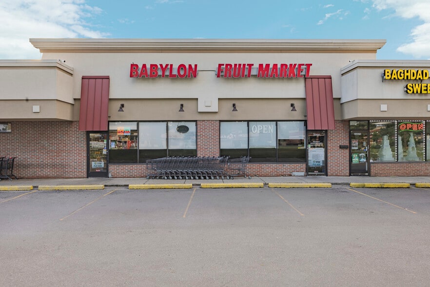 Primary Photo Of 36886 Ryan Rd, Sterling Heights Supermarket For Sale