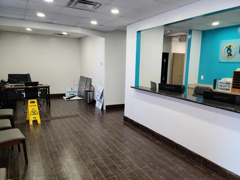 More Photos Of 2012-2040 Monroe St, Dearborn Medical For Lease