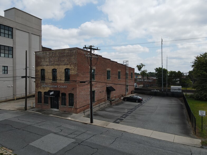 Primary Photo Of 609 Eugene Ct, Greensboro Office For Lease